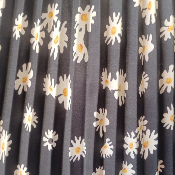 ANONYME Daisy Pleated Skirt Monica Black Yellow White Size: 4 - Picture 9 of 16